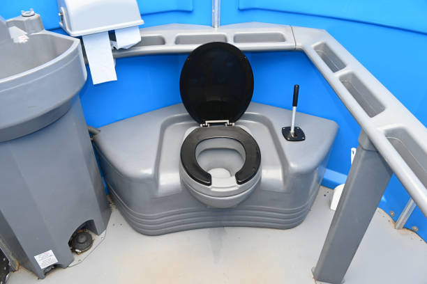Best Emergency porta potty rental  in Long Prairie, MN